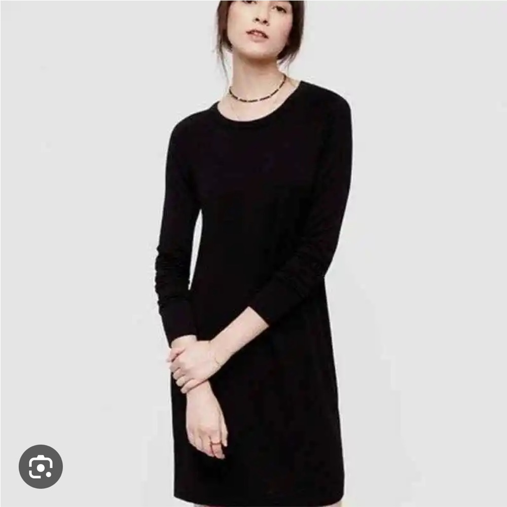 Lou & Grey Signature Black Long Sleeve Dress